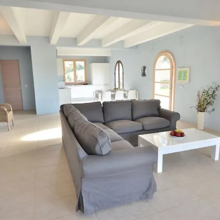 Cielo By Interhome